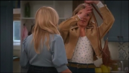 Leanne - Season 01 Episode 09